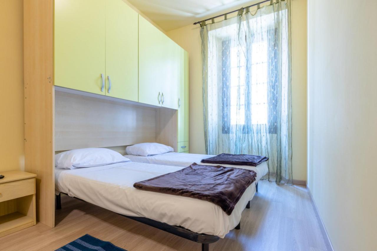 Aosta Centre Apartments - Porta Pretoria 56 מראה חיצוני תמונה