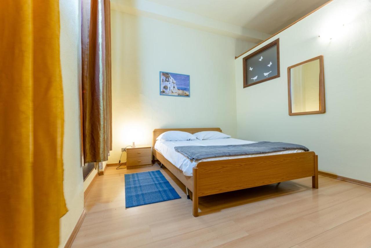Aosta Centre Apartments - Porta Pretoria 56 מראה חיצוני תמונה