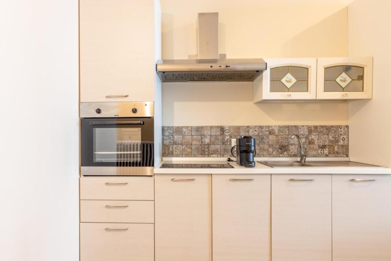 Aosta Centre Apartments - Porta Pretoria 56 מראה חיצוני תמונה